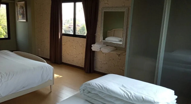 Baanroychan - Hostel