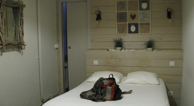 Номер Standard Logis Hôtel Le Cheval Noir