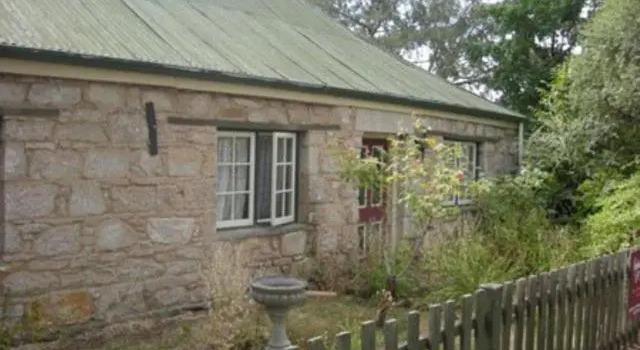 Коттедж c 1 комнатой Colonial Cottages of Ross