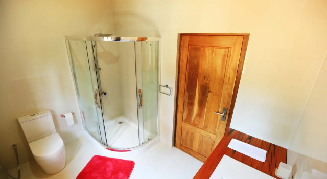 Twin Waters Resort, Buchen Sie Resort Hotels in Nordwestprovinz mit Pool, Schwimmbad