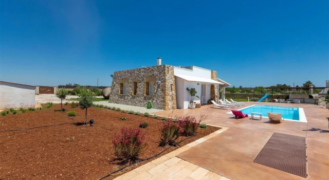 Коттедж 777 Rifinita Villa con Piscina a Presicce