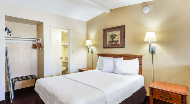 Rodeway Inn & Suites El Centro, Rezerwuj Mini-hotel El Centro Kalifornia