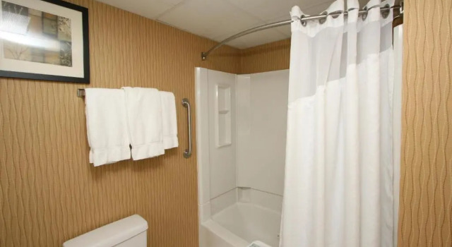 Номер Standard Country Inn & Suites by Radisson, Shelby, NC