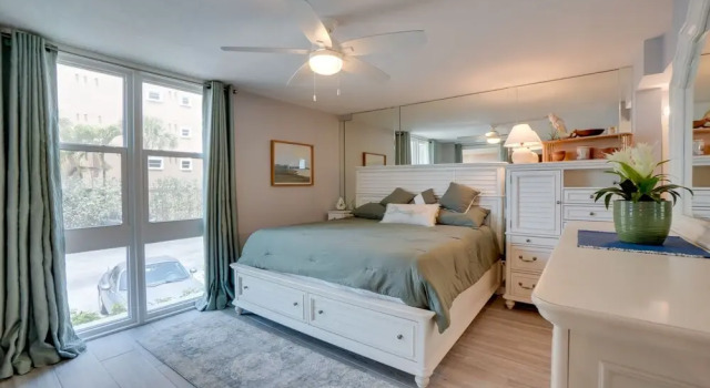 Апартаменты Tranquil Redington Beach Condo w/ Beach Access