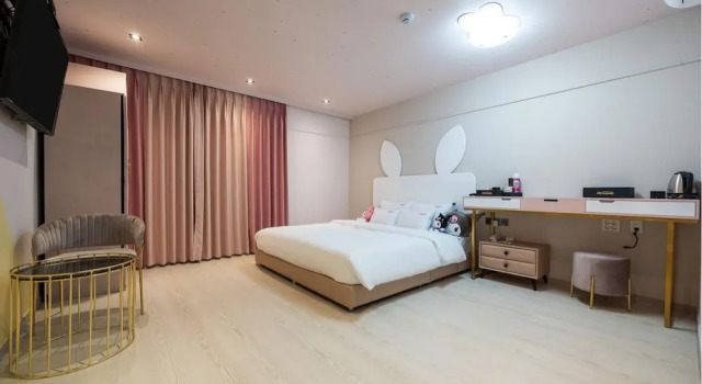 Номер Deluxe Jangyu Almond Kids Hotel