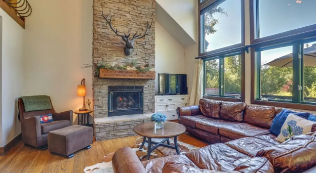 Коттедж с 3 комнатами с балконом Walk to Main St: Frisco Home w/ Hot Tub & Deck!