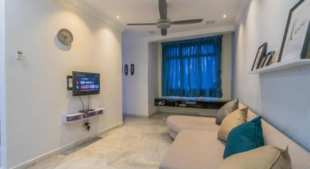 Spacious 3-bedroom with Pool for 6 - Subang Jaya