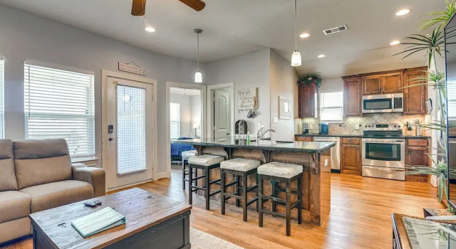 Golf Cart, Pool Access! Beach-walk Galveston Haven, Забронировать Дом для отпуска Джамайка-Бич США