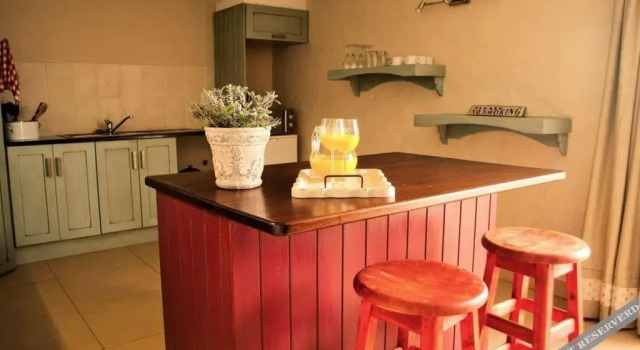 Stay 2 Live Groenkloof, Забронировать Отель Groenkloof городской район Претория