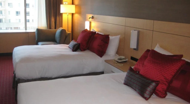 La Citadelle, Rezervasyon Otel Montreal Quebec, Complexe Desjardins yakınında