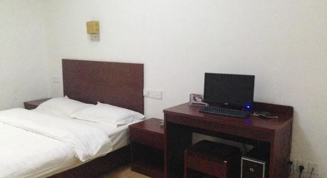 Yichang Tujia Guesthouse, Varaa Hotelli Yichang Hubei