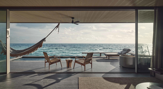 Двухместная вилла Water Pool c 1 комнатой с видом на закат Patina Maldives, Fari Islands