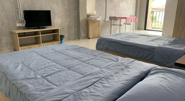 Двухместный номер Deluxe с балконом 168Pattana 168พัฒนา