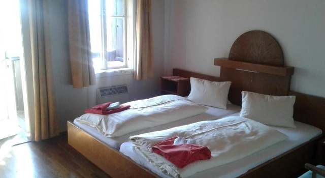 Gasthof Laggner, Rezerwuj Hotel Hotele w Karyntia z parkingiem, Parking
