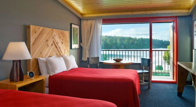 Номер Superior High Peaks Resort