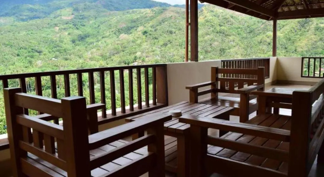 Люкс Deluxe Tribal Hills Mountain Resort