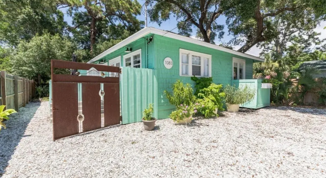 Sarasota, Fl Bungalow Bright & Breezy Coastal Vibes - 10 Mins To White Sand Beaches 2 Bedroom Home by RedAwning