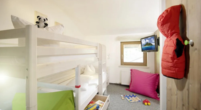 Четырёхместный номер Standard Hotel Maximilian