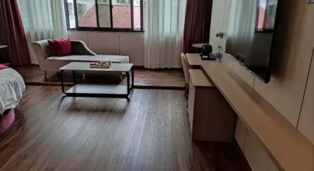 Ripple Hotel