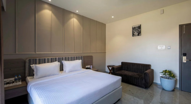 Номер Deluxe Hotel Bafna Lawn