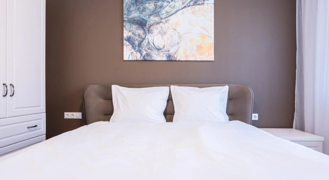 Ceyrat Flat, Varaa Hotelli Oradea 