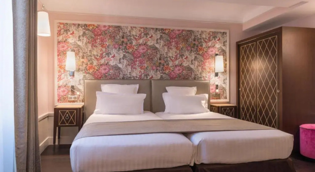 Номер Superior Crystal Hotel