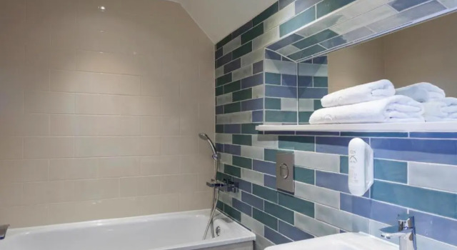 Номер Executive The White Hart Hotel