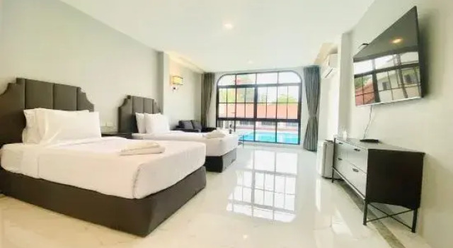 Люкс Comfort Nattapong grand hotel