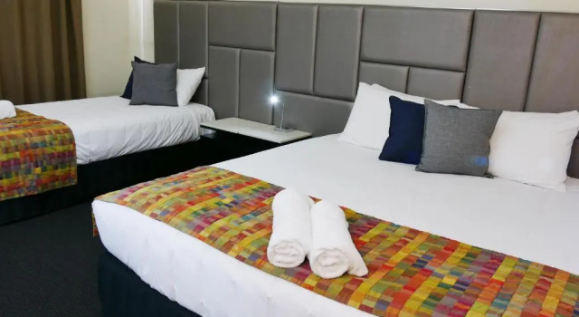 Номер Superior Country Capital Motel