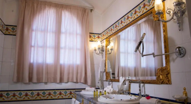 Полулюкс Grand Hotel La Sonrisa