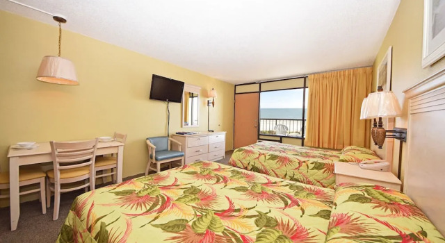 Четырёхместный номер Standard c 1 комнатой с красивым видом из окна Holiday Sands North "On the Boardwalk"
