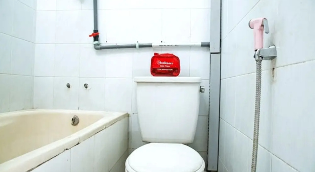 Standardní pokoj RedDoorz near UPN Veteran