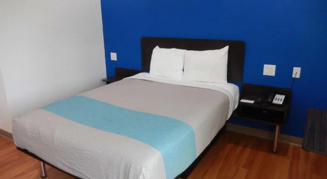 Motel 6 Houston - Downtown North