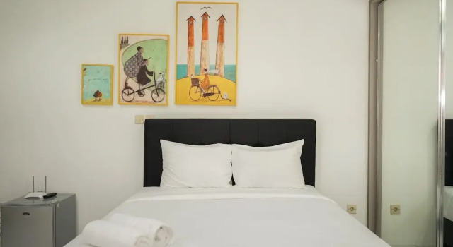 Номер Standard Spacious Studio Room Menteng Square Apartment
