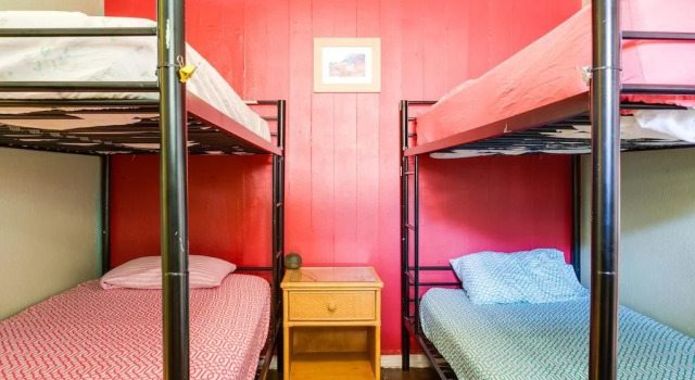Lahaina's Last Resort Hostel, Забронировать Хостел Хостелы West Maui, Хостел