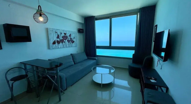 Апартаменты Sea Breeze Apartments