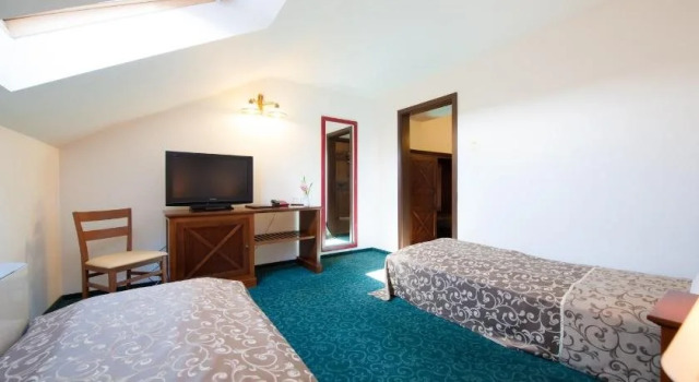 Hotel Ana Inn, Book Hotel Billige hoteller i Arad