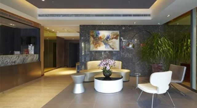 Jinjiang Inn Select Beijing Dongzhimen Embassy District, Book Hotel Hoteller i Beijing Province med parkering, Parkering