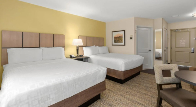 Четырёхместный люкс Candlewood Suites Sioux Falls by IHG