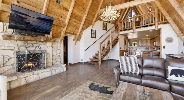 2152-big Bear Den 3 Bedroom Home by RedAwning, Prenota Hotel Moonridge Stati Uniti