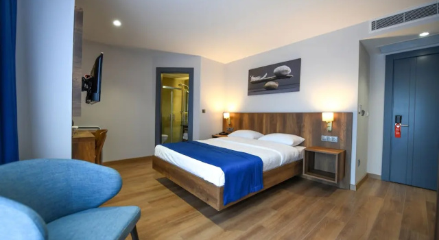 Двухместный номер Standard c 1 комнатой REF İNN HOTEL