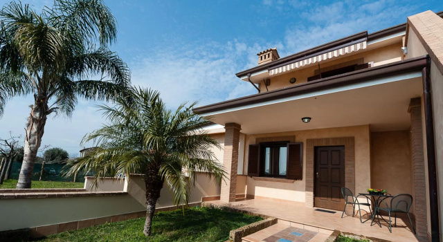 Casa Vacanze Polifemo, Забронировать Отель Сперлонга Побережье Лацио, рядом с Пляж Понэнте