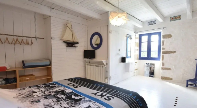 Tranquil Stay Near Audierne, Rezerwuj Dom wakacyjny  