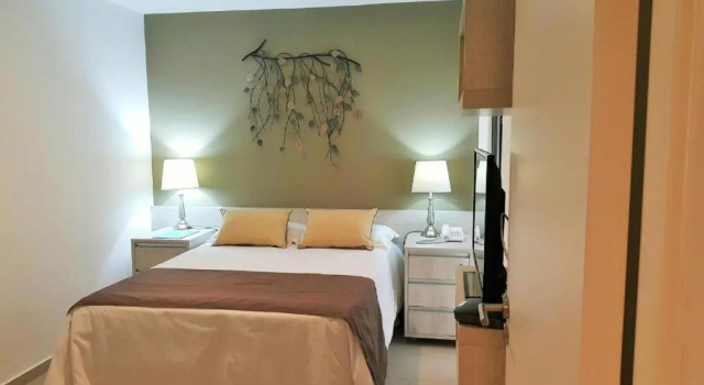 Четырёхместные апартаменты Standard Mercosur Universitas Apart Hotel