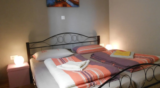 Apartments Modrina