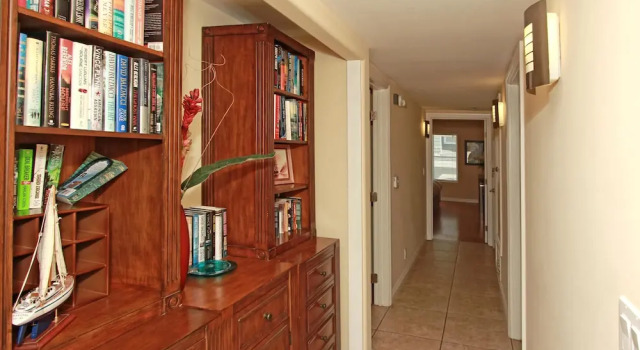 E Ocean Front A (68131) - 2 Br townhouse by RedAwning