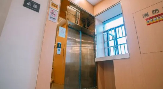 Qingmu Selected Hotel (Qingjiang Road Jianye Wuyue Plaza Store)