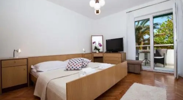Apartments Lala, Rezerwuj Apartament Hotele w Split-Dalmatia County z parkingiem, Parking