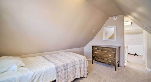 Family-friendly Wildwood Apt: Bike to Beach!, Забронировать Апартаменты/квартира Пляж Вайлдвуд США