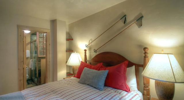 127 Ridgepoint - 1 Br Townhouse